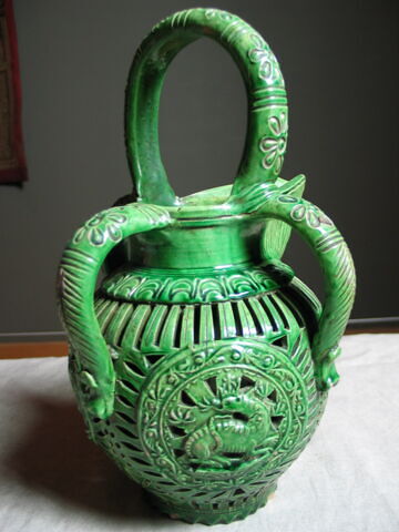 Pot ajouré à large bec et quatre anses, image 5/7