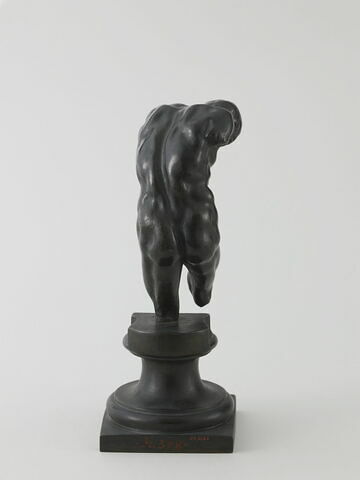 Statuette : dieu fleuve, image 4/5