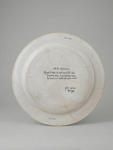 Plat rond : l'Enlèvement d'Hélène, image 2/3