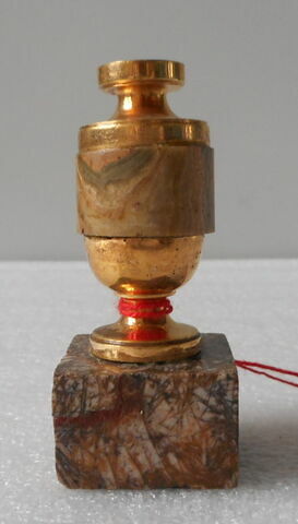 Vase à panse piriforme