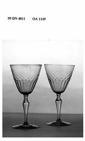 Verre à jambe, image 2/3