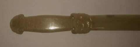 Coupe-papier en jade, manche strié, image 3/3