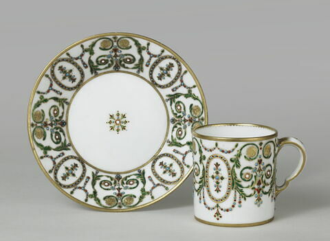 Tasse et soucoupe, image 9/10