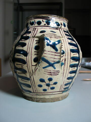 Petit pot à deux anses, image 10/11