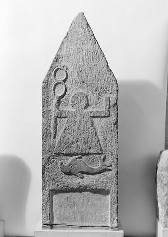 stèle, image 4/4