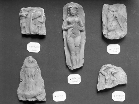 figurine, image 2/2