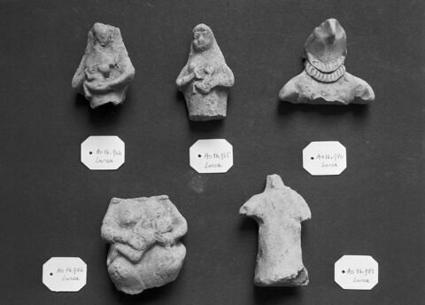 figurine, image 2/2
