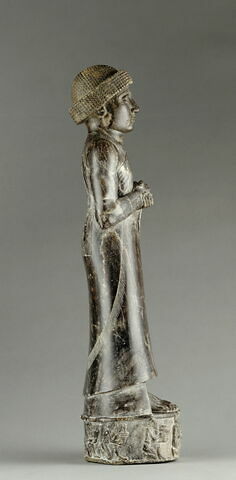 statue, image 5/5
