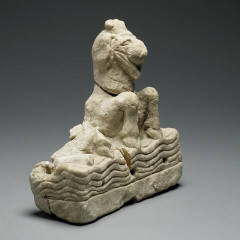 sculpture, image 2/2