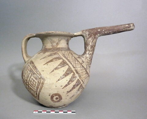 vase, image 7/7