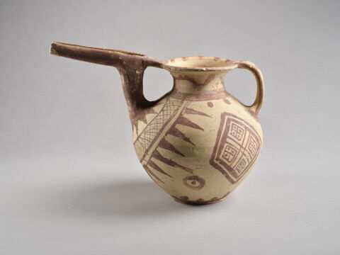 vase, image 2/7