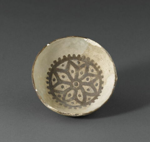 vase, image 3/5