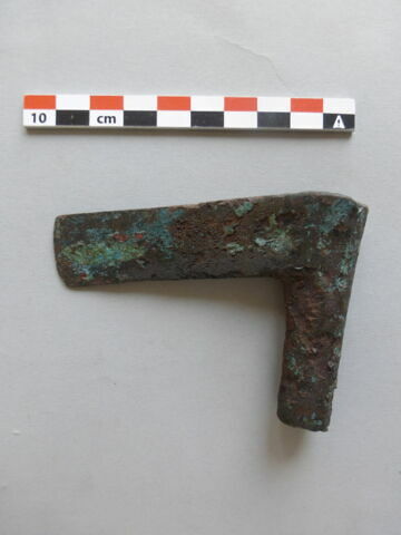 hache, image 2/2