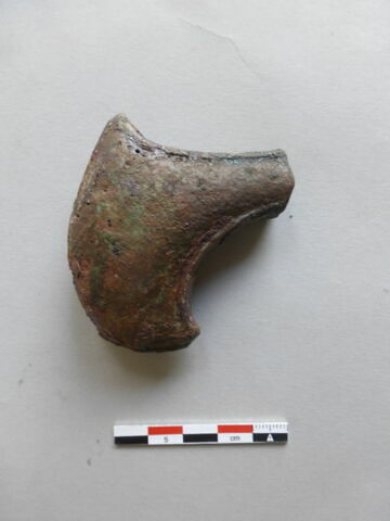 hache, image 2/2