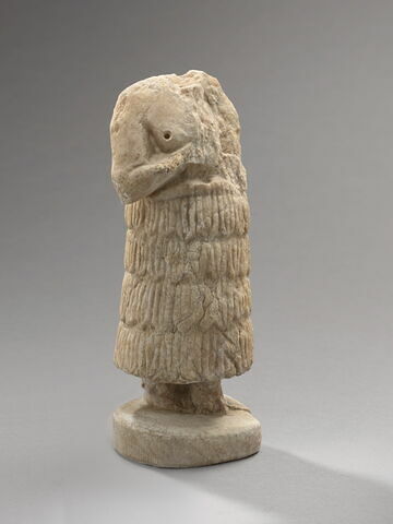 statue, image 6/15