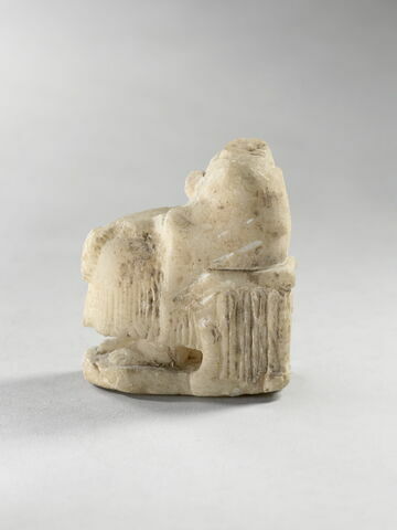 statue, image 9/14