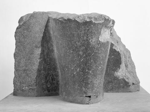 statue, image 11/11