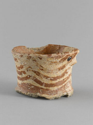 vase, image 2/3