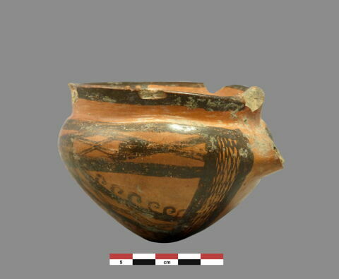 vase, image 2/4