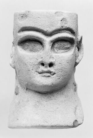 pendentif ; masque, image 3/4