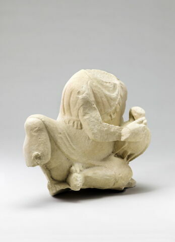 statue, image 2/6