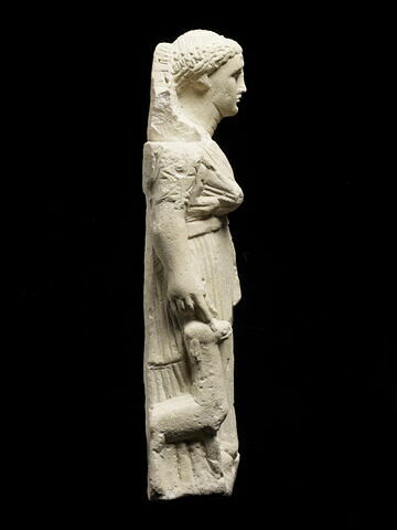 statue, image 2/5