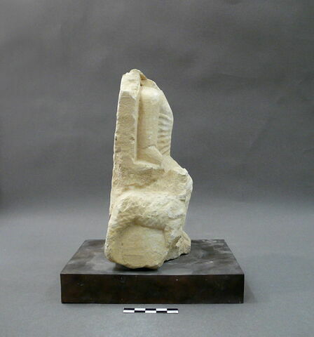statue, image 4/4