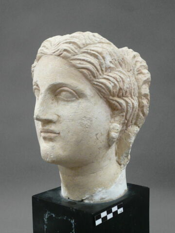 statue, image 8/13