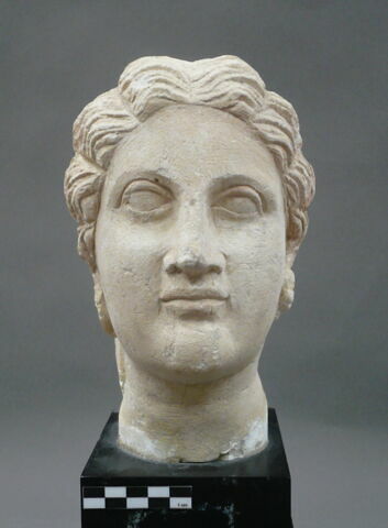 statue, image 7/13