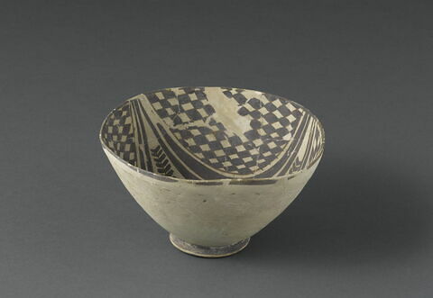 vase, image 2/2