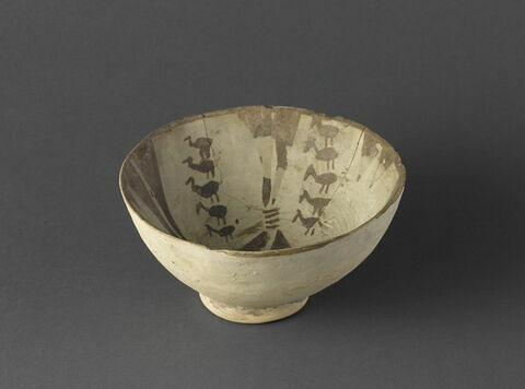 vase, image 2/2