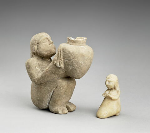 figurine, image 2/10