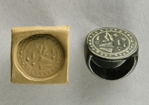 bague ; cachet, image 3/7