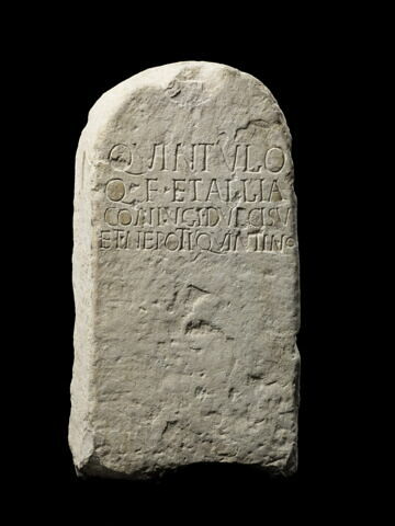 stèle, image 3/4