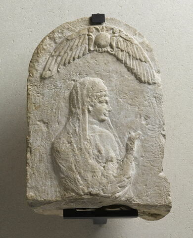 stèle  ; objet votif