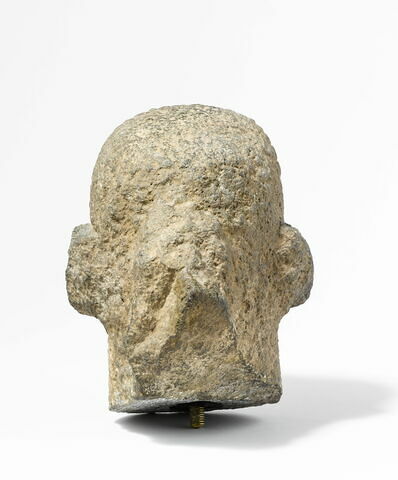 relief, image 2/6