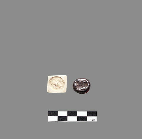 cachet, image 2/2