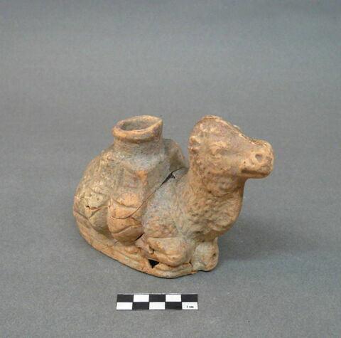 vase, image 2/6