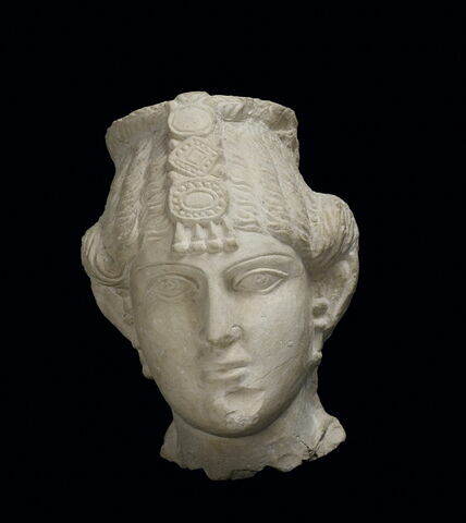 sculpture, image 2/4