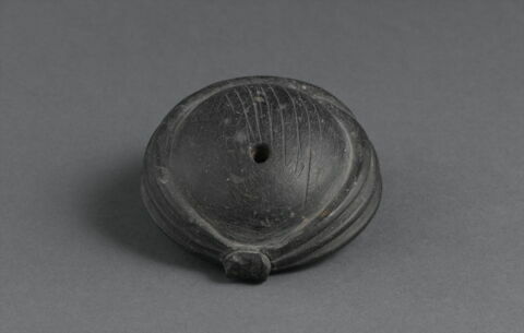 sculpture, image 3/6