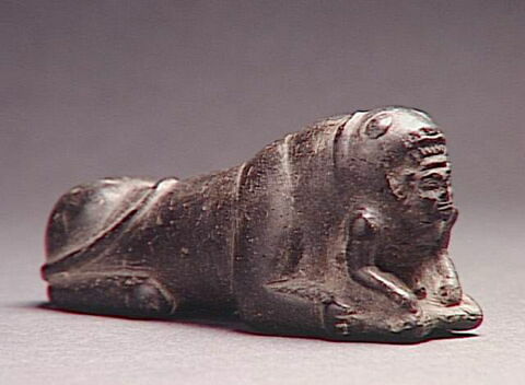 sculpture, image 3/8