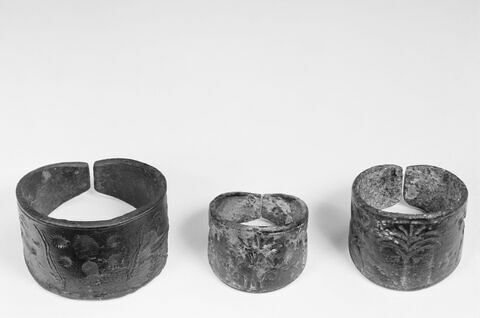 bague ; cachet, image 2/3