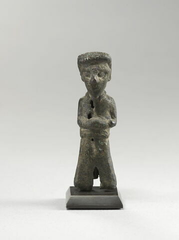figurine, image 2/5