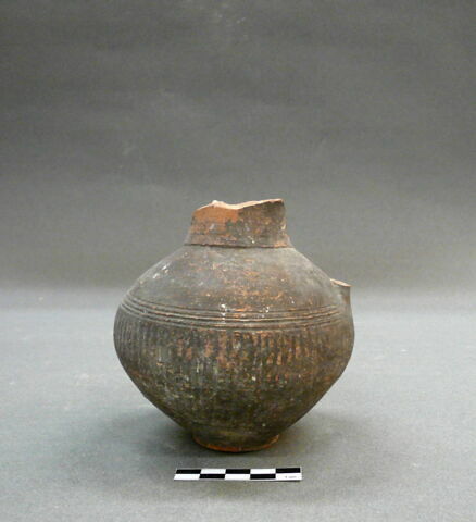 vase