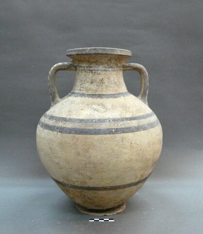 vase