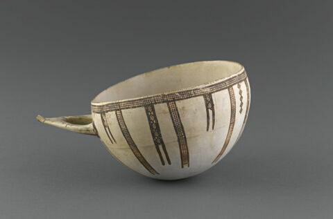 vase, image 5/5
