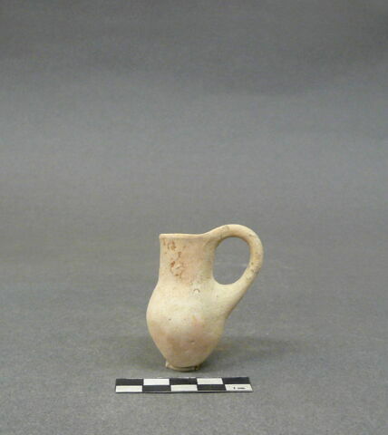 vase, image 2/2