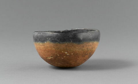 vase, image 6/6