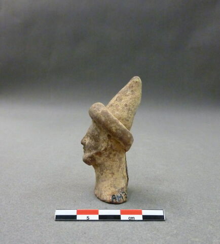 figurine, image 2/4