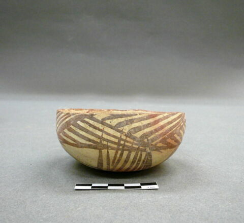 vase, image 2/5